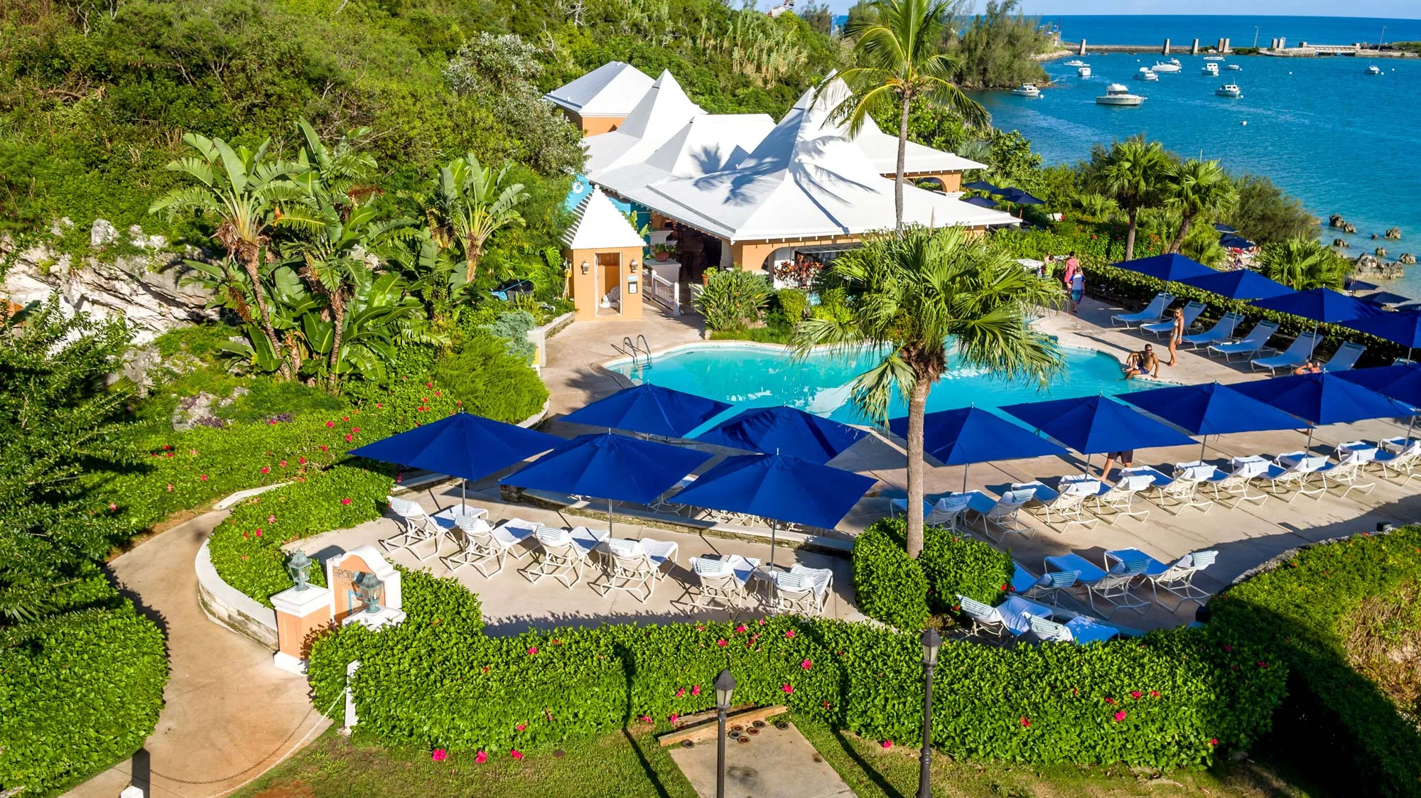 Grotto Bay Beach Resort 3